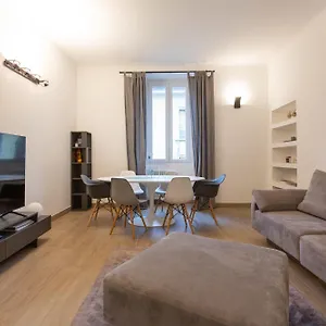apt-moscova-elegant.italymilanhotels.net/