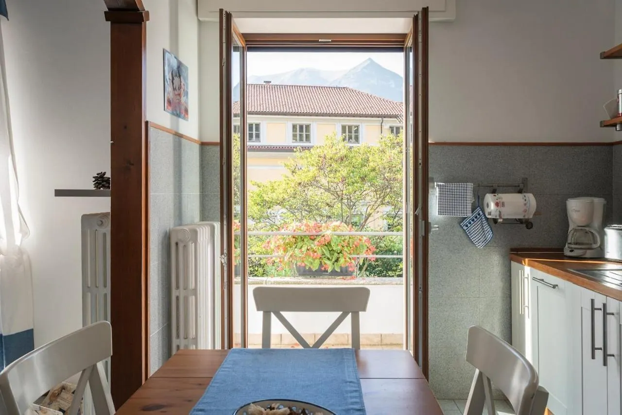Apartments ベッラージョ 0*,  イタリア